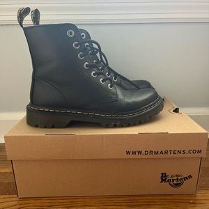 Dr. Martens